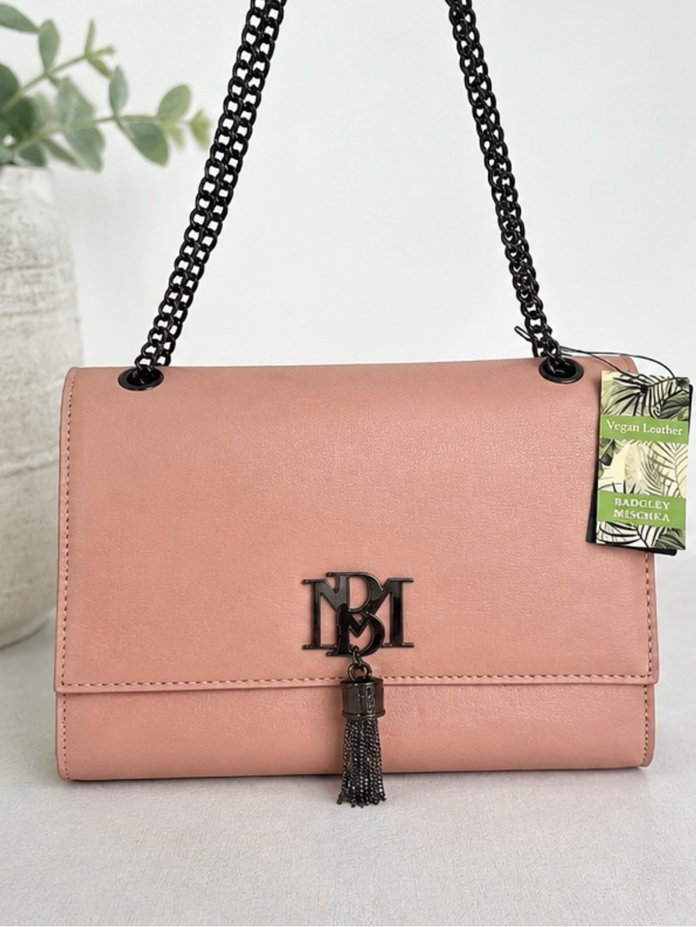 NWT Badgley Mischka Blush Pink Chain Crossbody Shoulder Bag Tassel MSRP $129